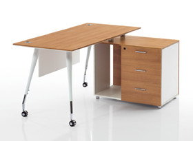 
                                    沃盛辦(bàn)公(gōng)家具(jù)
