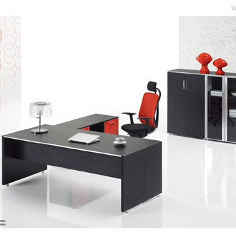 
                                    大連辦(bàn)公(gōng)家具(jù)